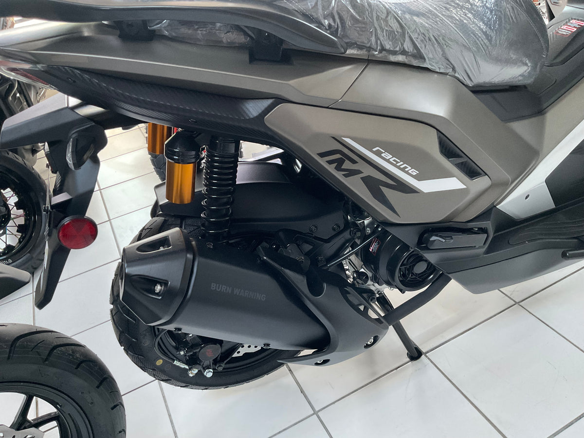 2025 RM 200 Scooter (63mm 180cc) BRAND NEW (PICK UP ONLY)