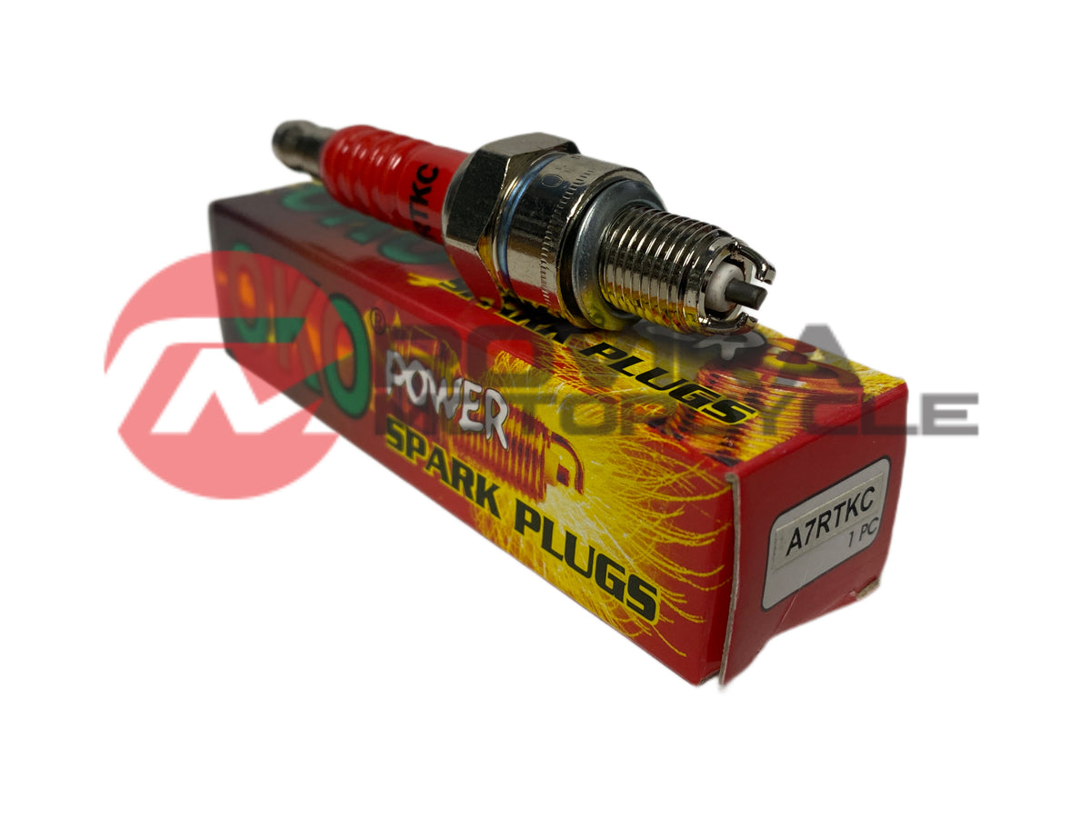 2 valves GY6 150 spark plug (choose one)